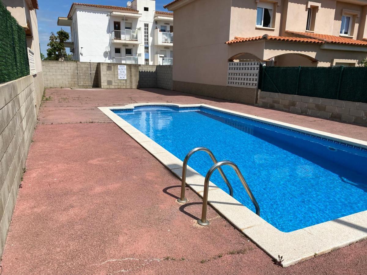 Casa A L'Escala, Piscina Comunitaria, Mallols Exterior photo